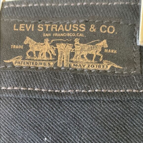 Levi's NWT, Women's Black low bootcut 545 Jeans - Picture 7 of 14